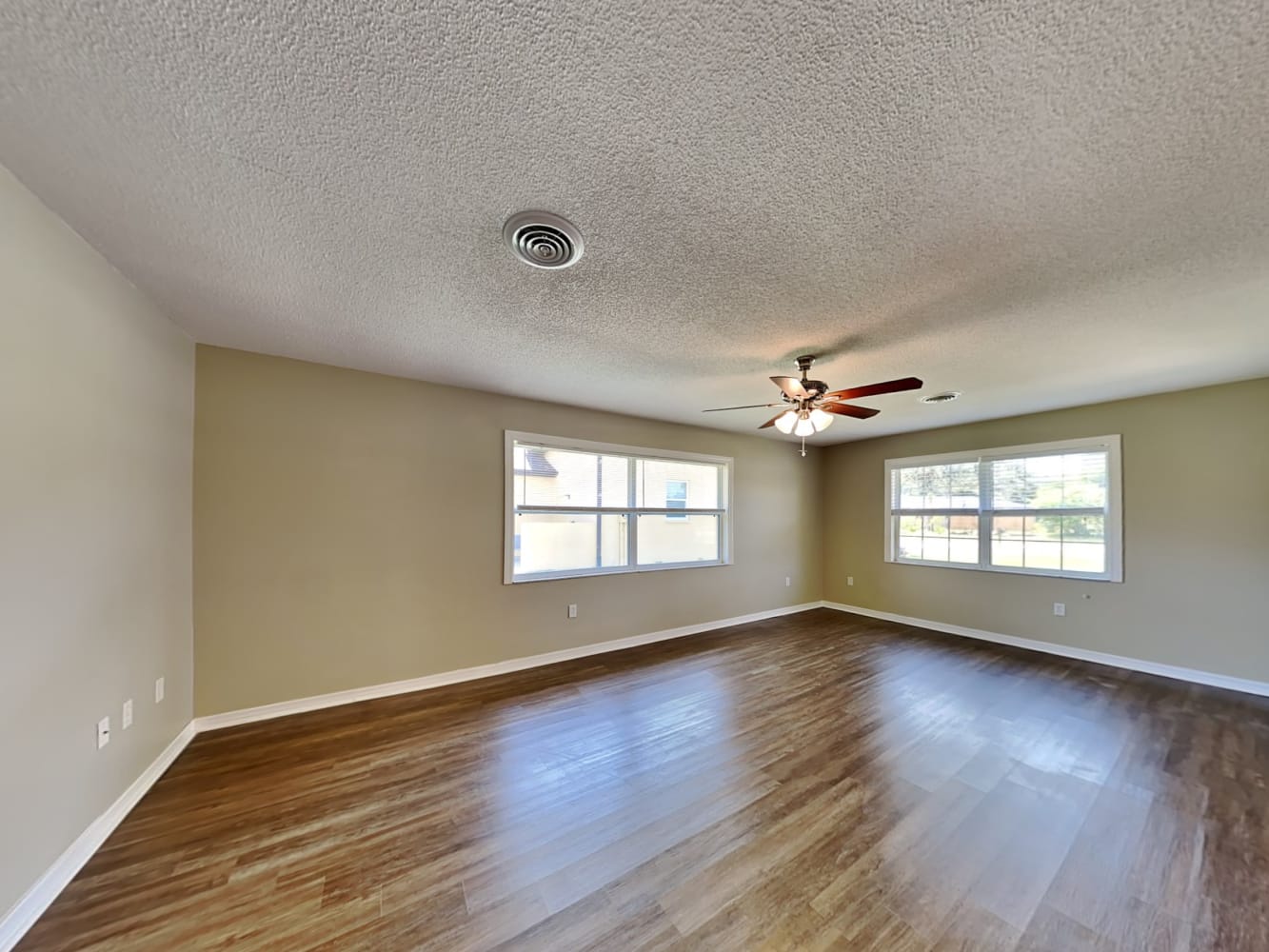 953 Gasparilla Blvd photo 4