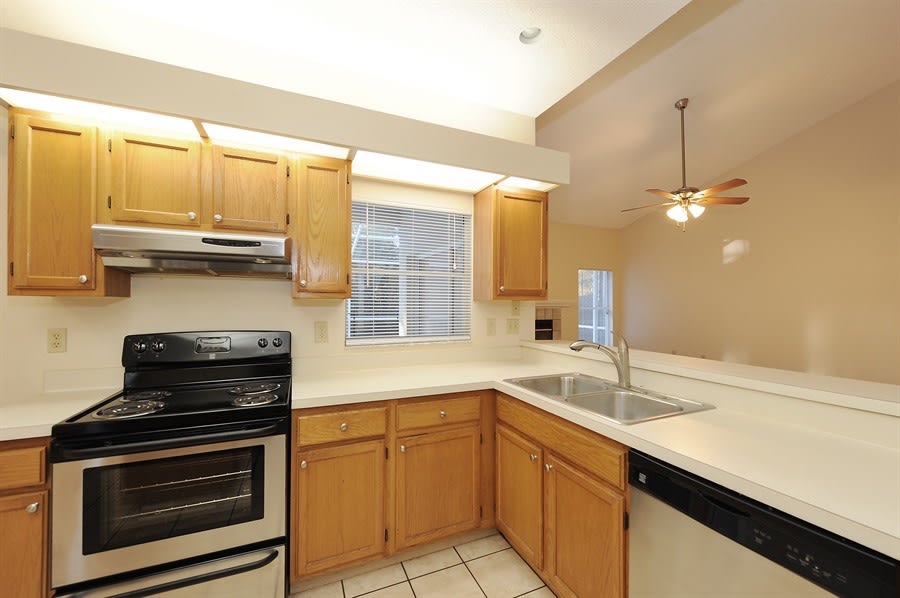 4008 78th Pl E photo 5