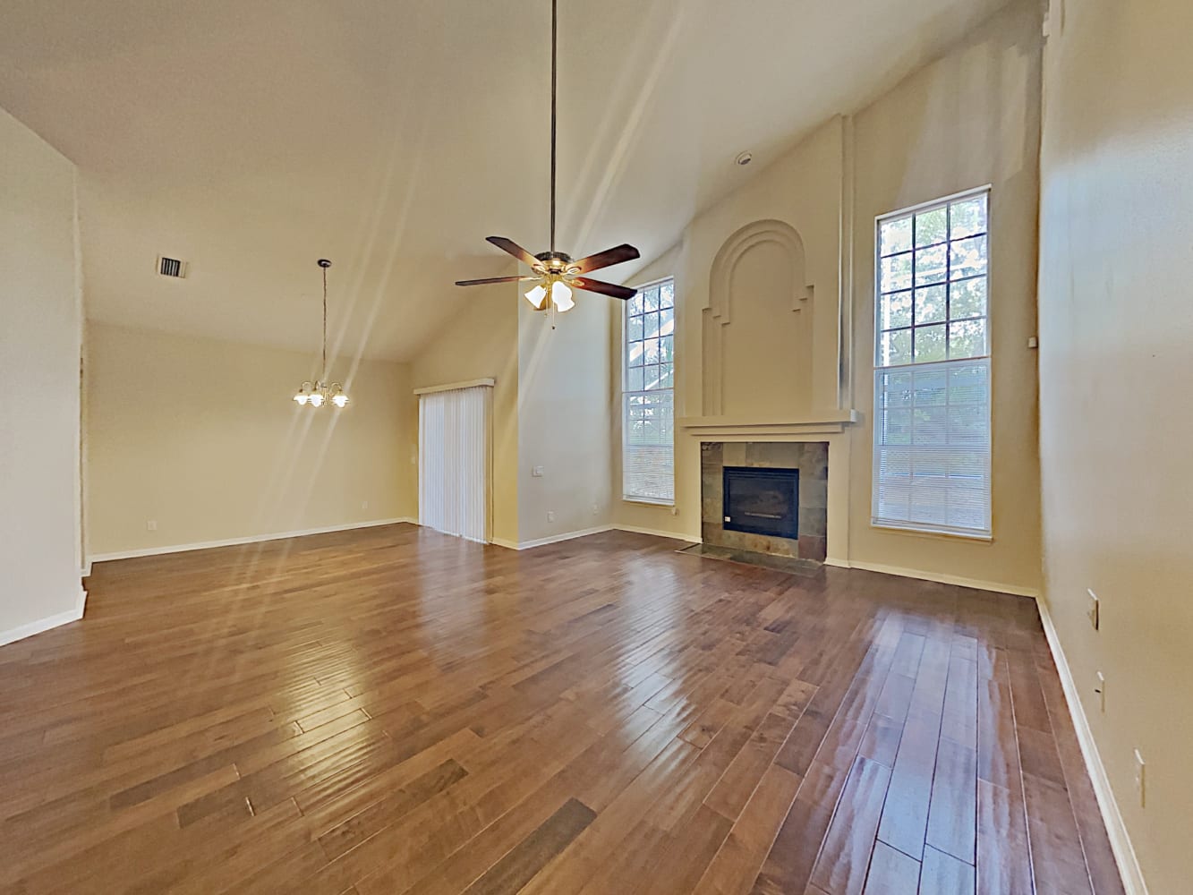 10204 Talbot Pl photo 5