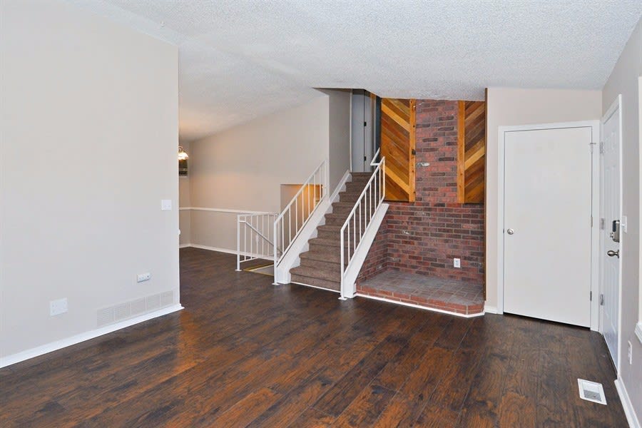 1441 S Cathay St photo 3
