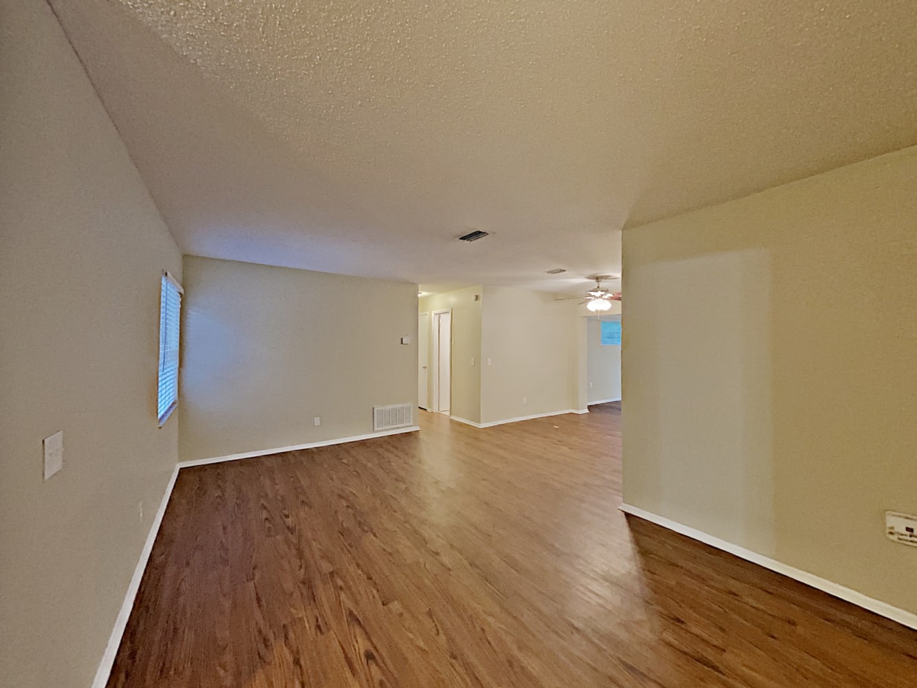 144 Mark David Blvd photo 5