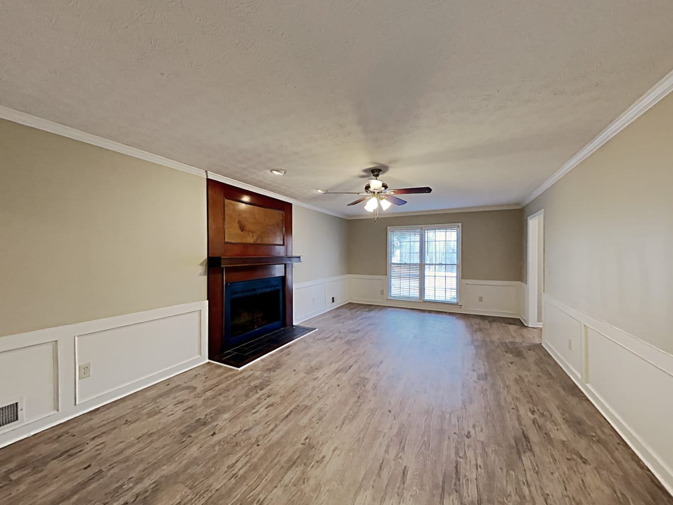 148 Cavan Way SE photo 5