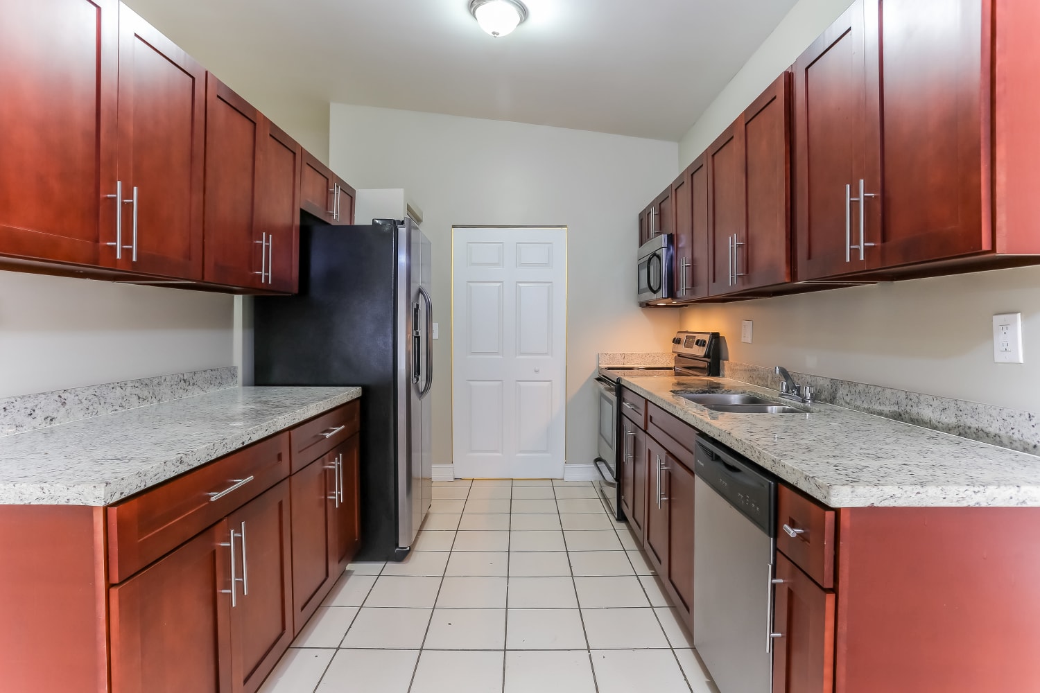 14971 SW 92nd Ter photo 5