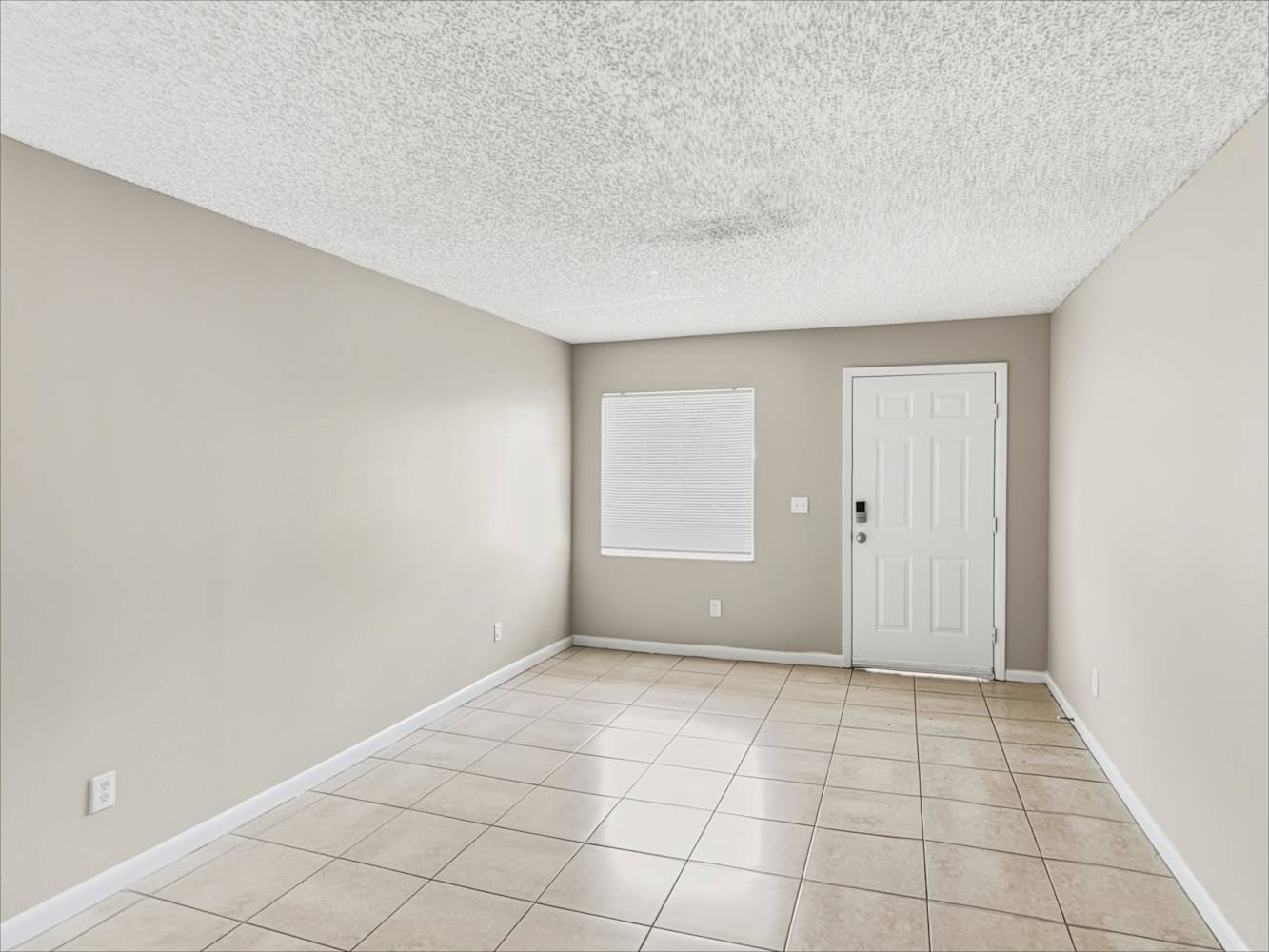 1531 S Washington Ave photo 5