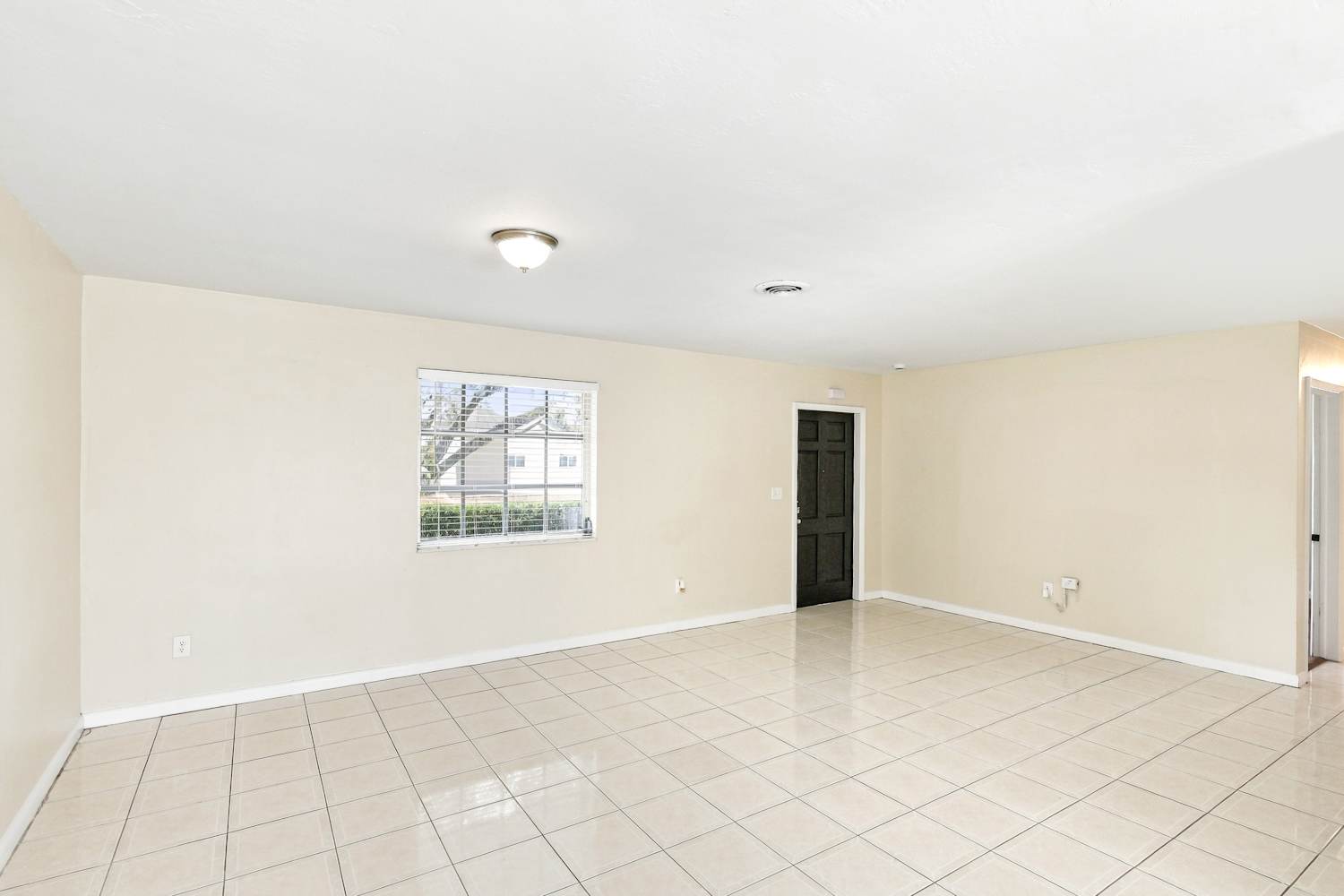 15755 SW 105th Ct photo 5