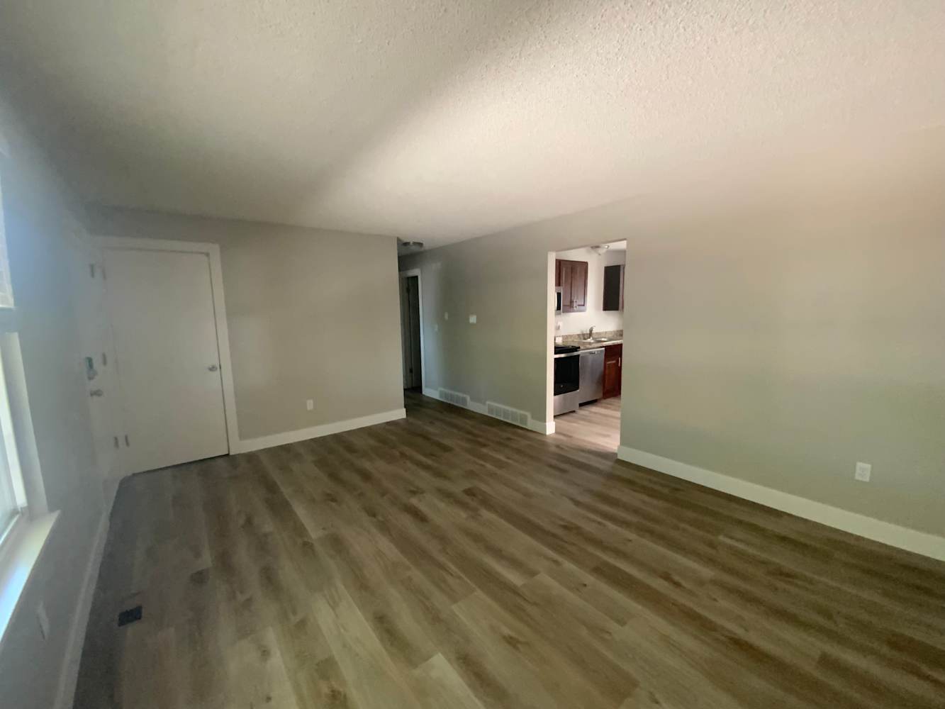 15984 E Bates Pl photo 5