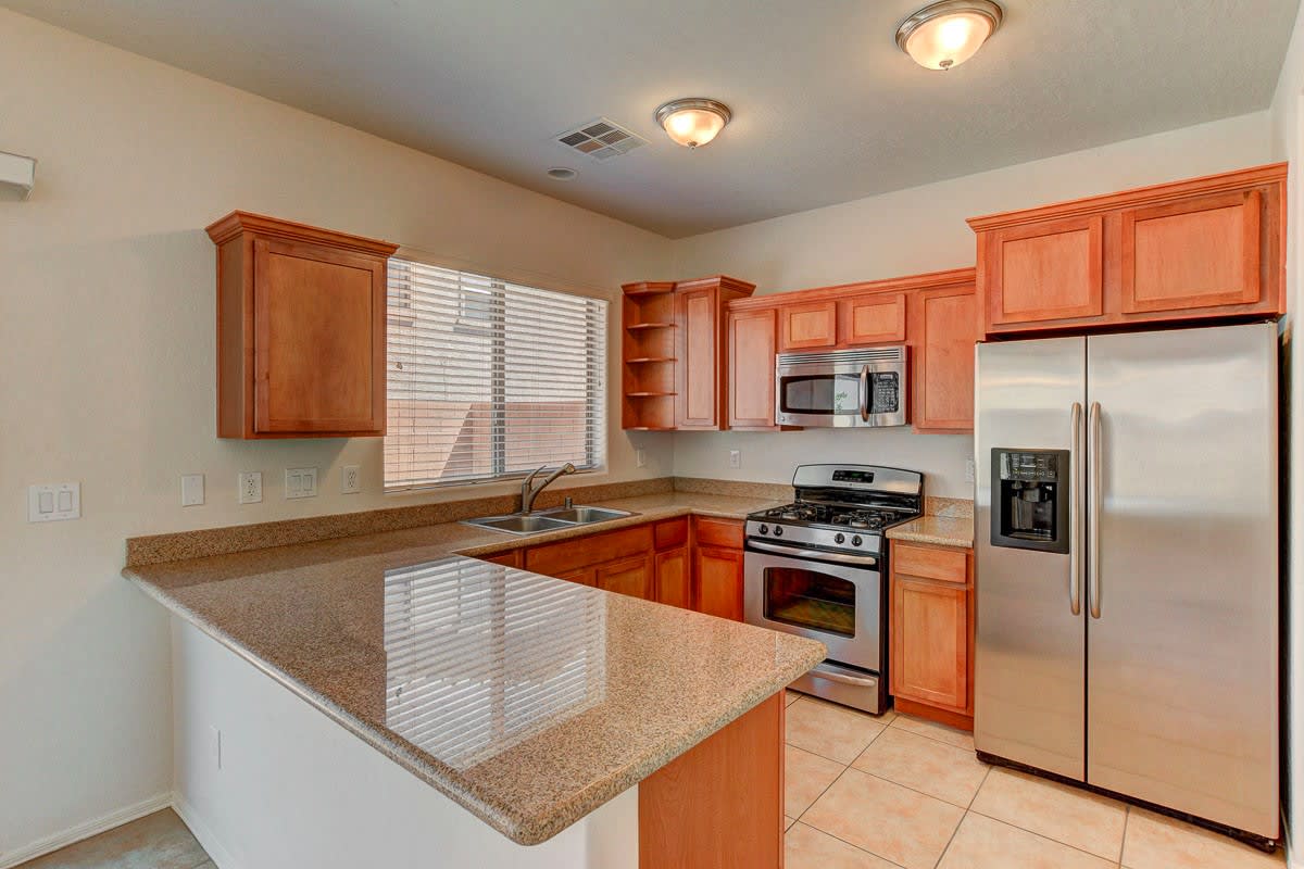 9018 Castledowns St photo 3
