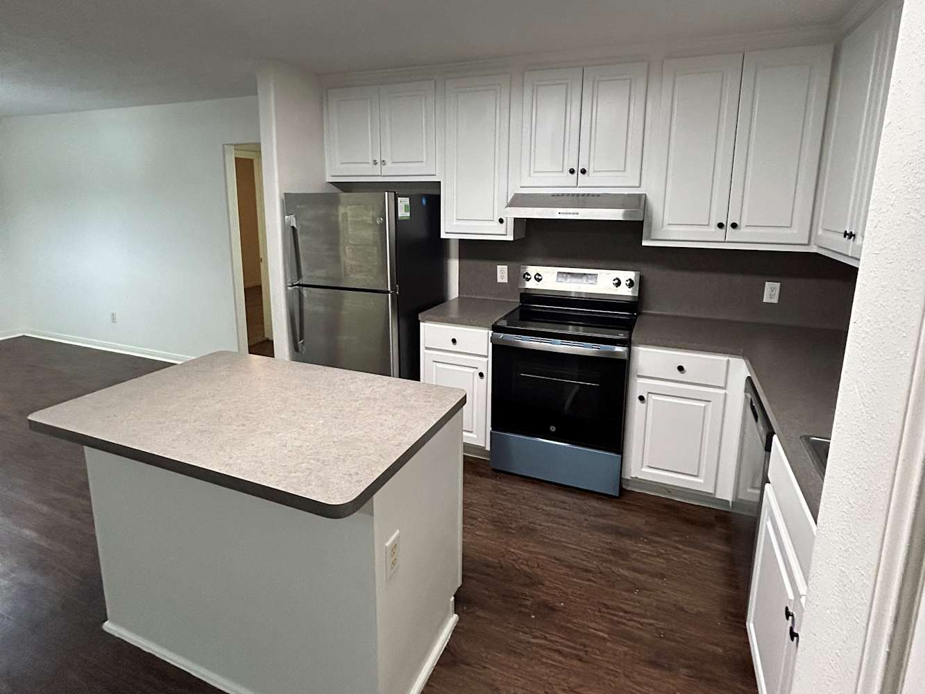 16334 Many Trees Ln photo 3