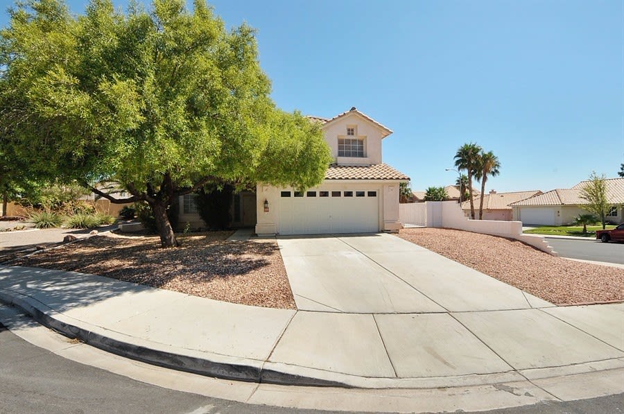1700 Dixie Peak Ct photo 2