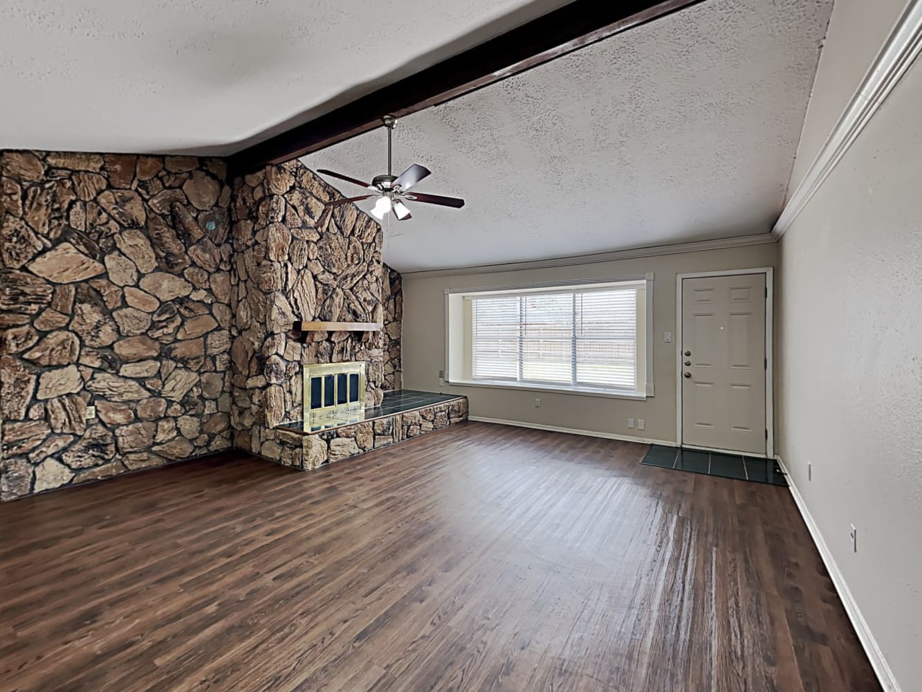16611 Blackhawk Blvd photo 3