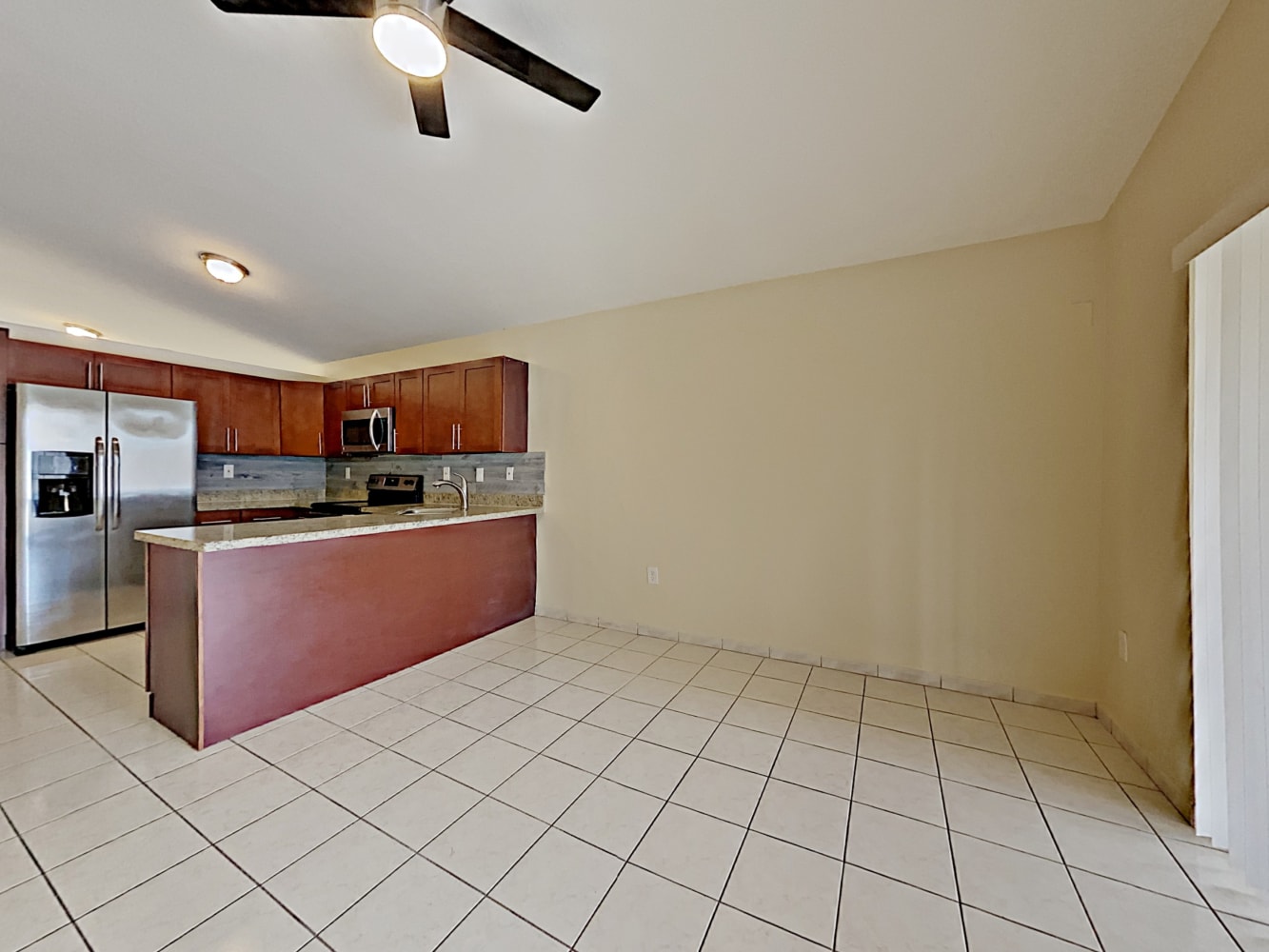 16802 SW 143rd Pl photo 4
