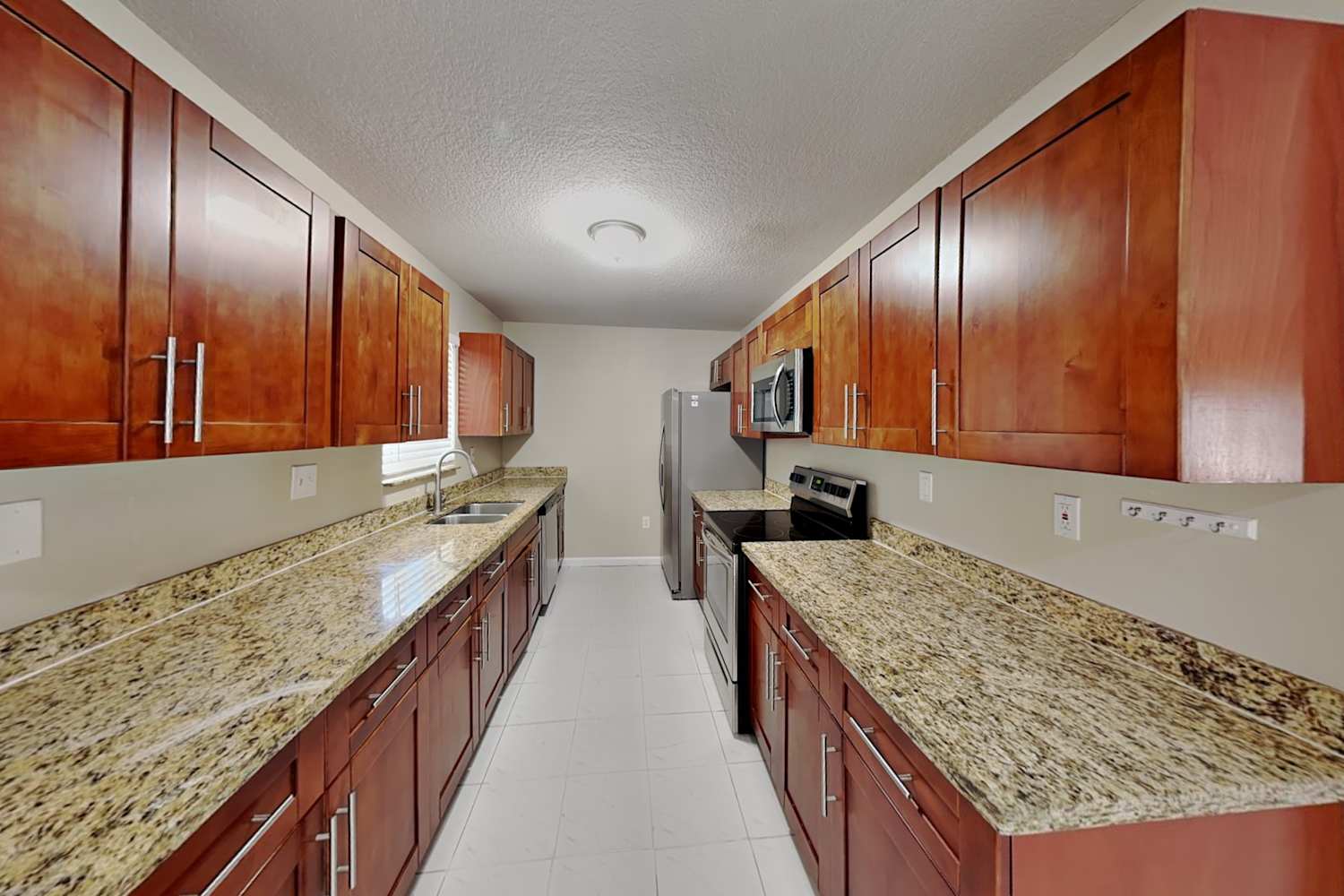 17035 SW 145th Ave photo 5