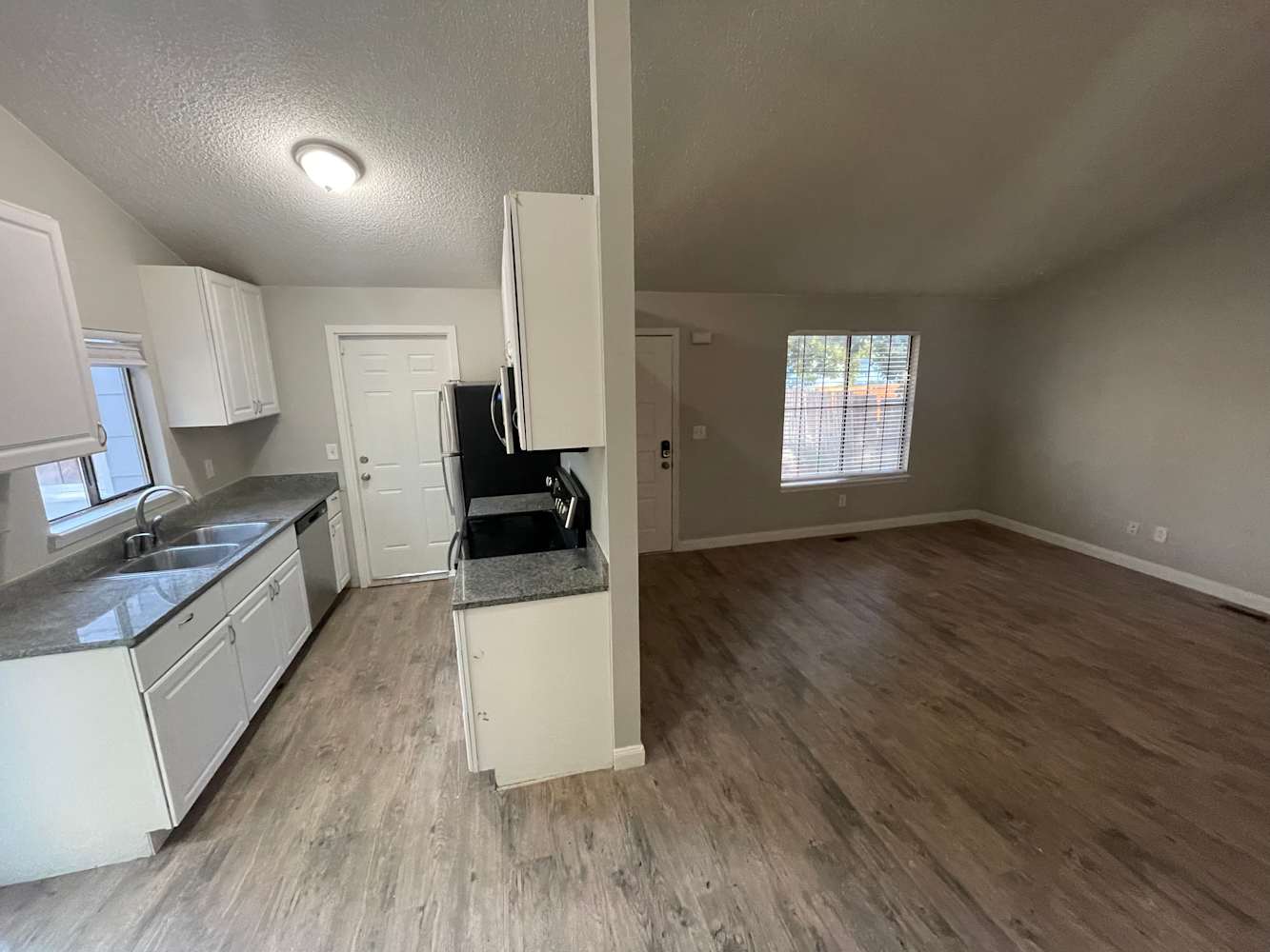 17405 E Temple Dr photo 3