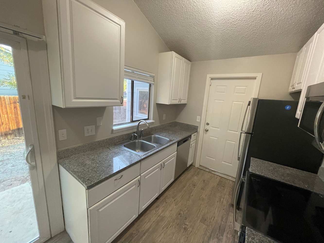 17405 E Temple Dr photo 5