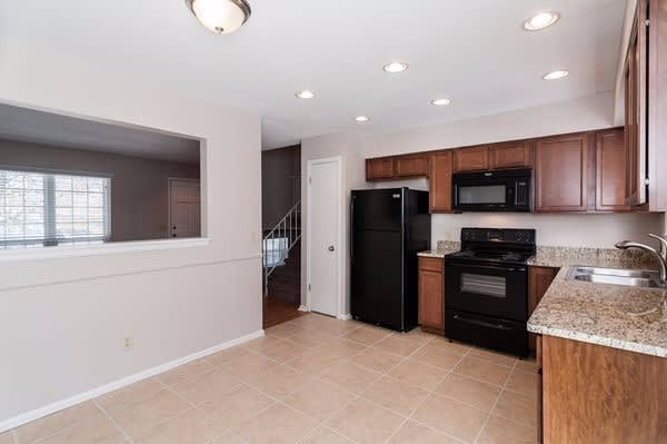 17430 E Gunnison Pl photo 5