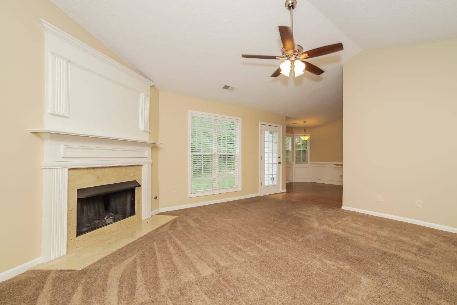 1747 Fort River Way photo 5
