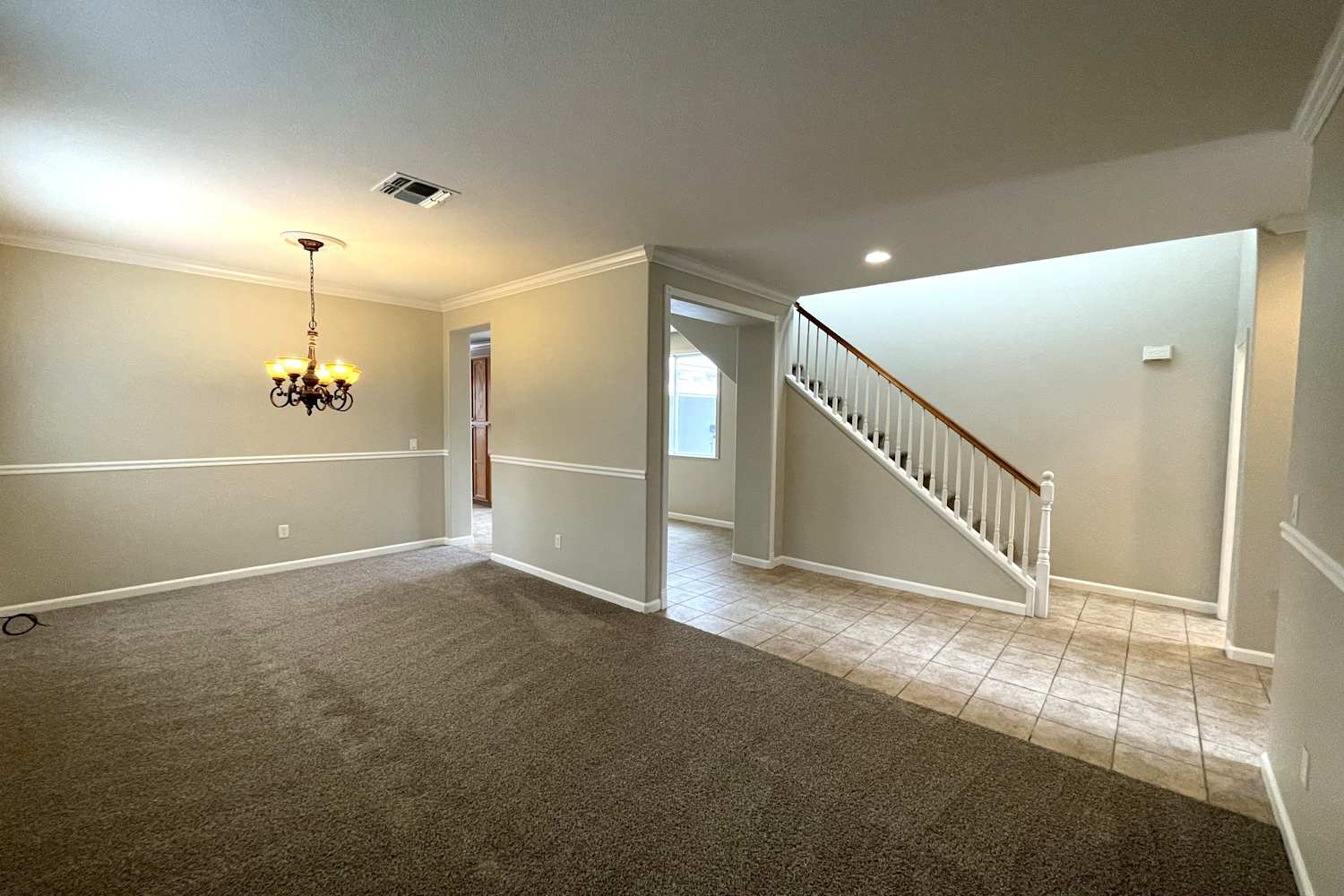 1764 Dover Cir photo 2