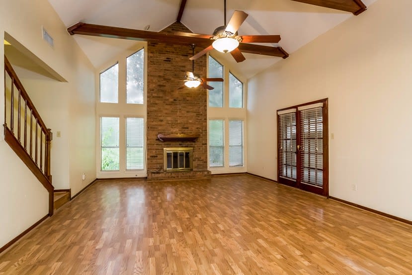 18015 Tall Cypress Dr photo 3