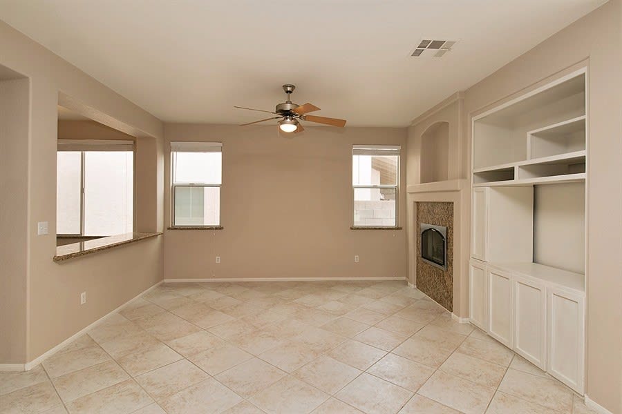 9401 Sparkling Waters Ave photo 4