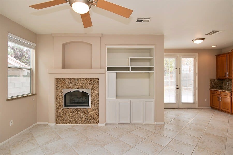 9401 Sparkling Waters Ave photo 3