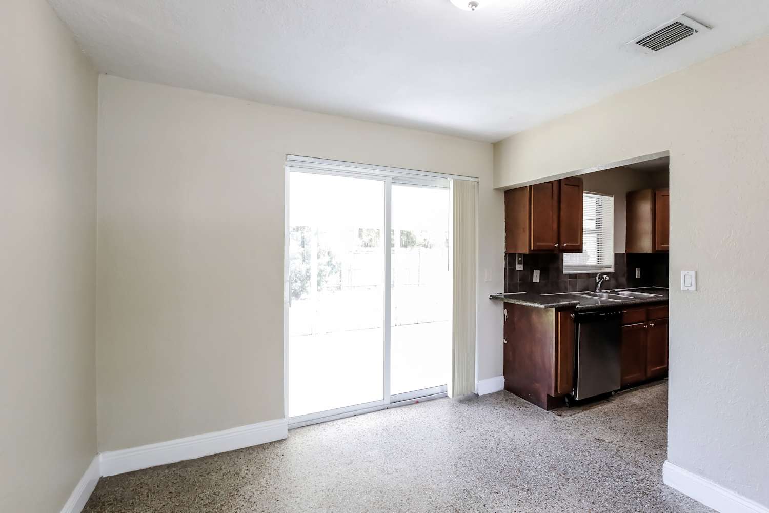 1848 SW 37th Ave photo 5