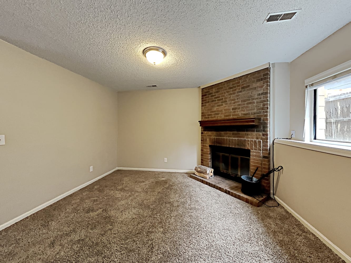 19084 E Oberlin Dr photo 5