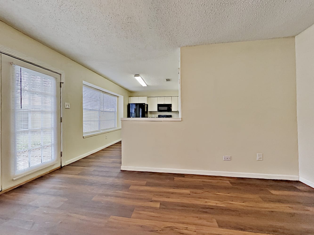 19814 Burle Oak Dr photo 4