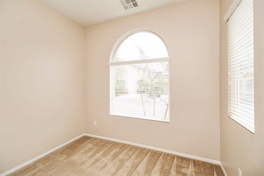 6557 Grand Concourse St photo 2