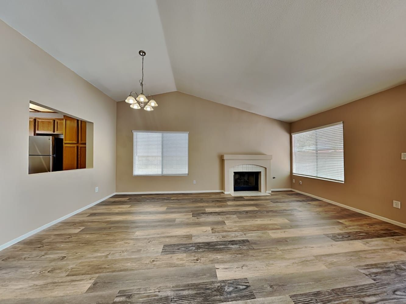 1401 Bent Arrow Dr photo 4