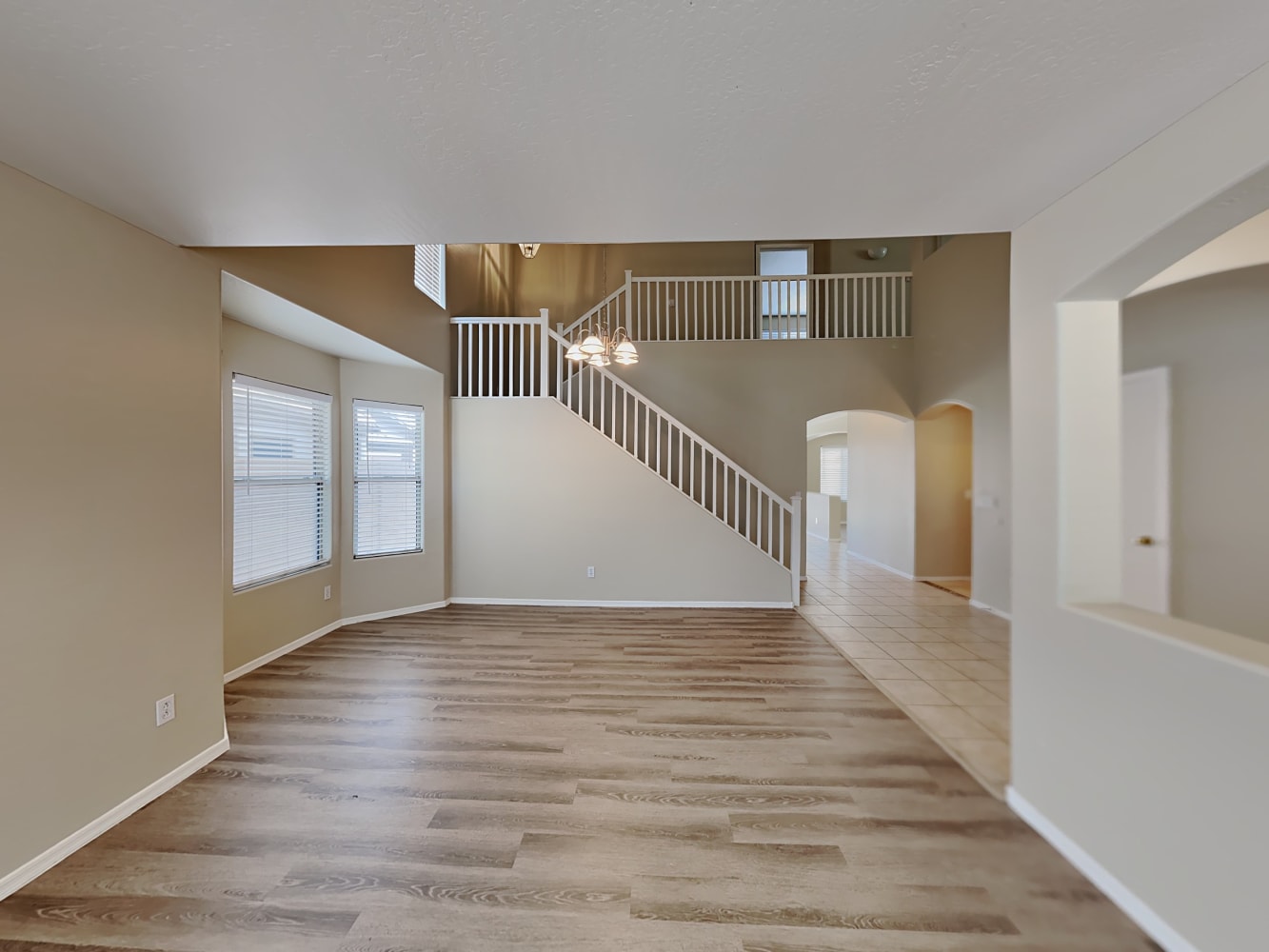 17187 W Ashley Dr photo 5