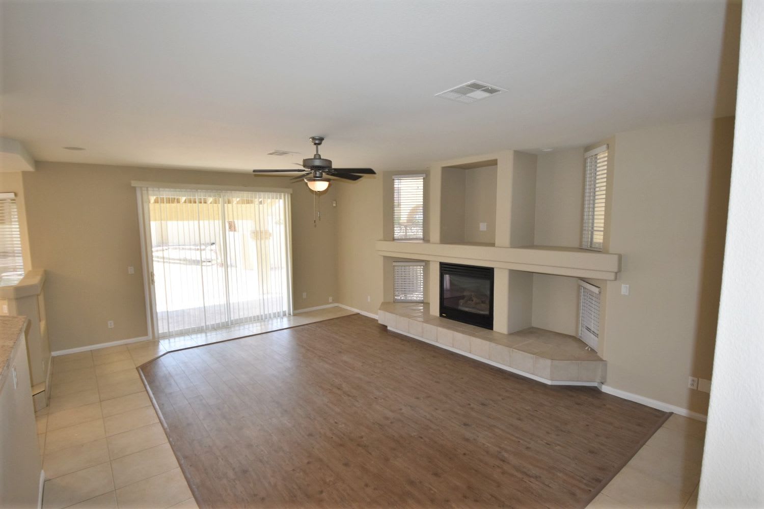 3821 Cranbrook Hill St photo 4