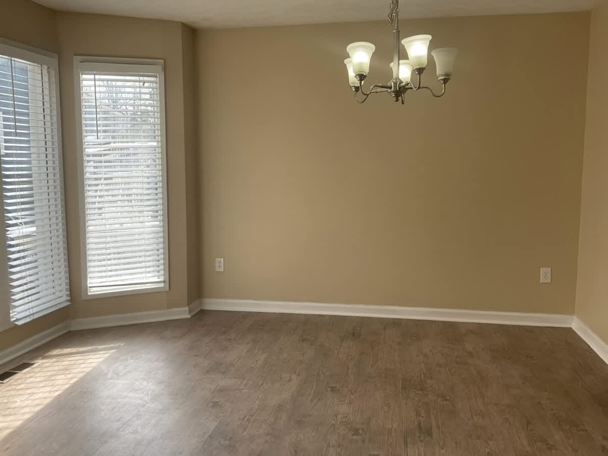 2055 Brookstone Ct photo 5