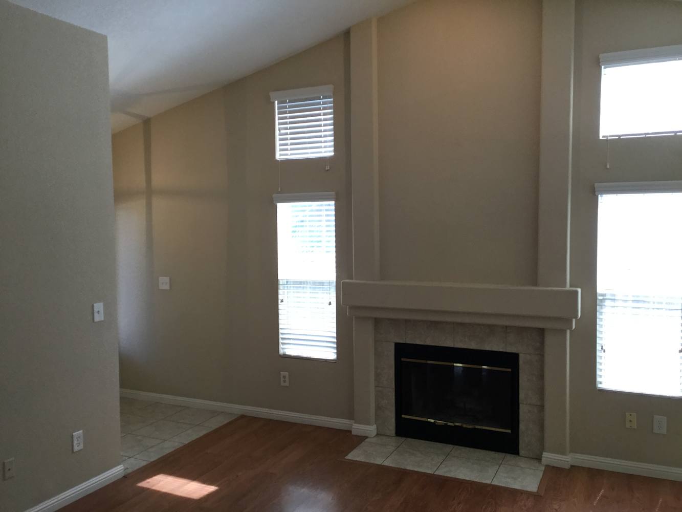 8210 Caribou Peak Way photo 4