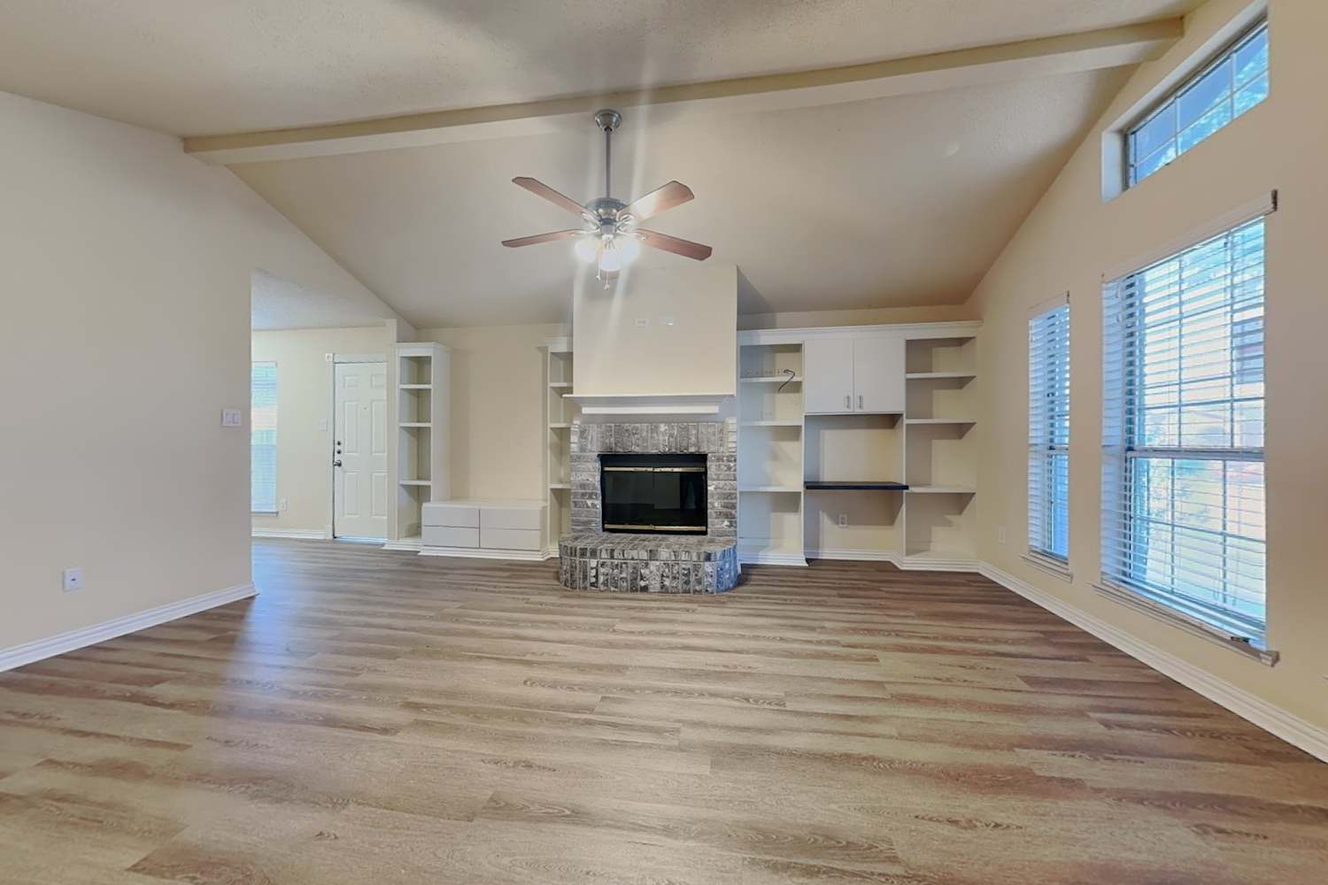 2075 Paint Pony Ln photo 4