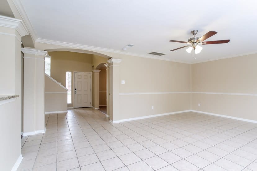 21346 Hadrian Dr photo 3