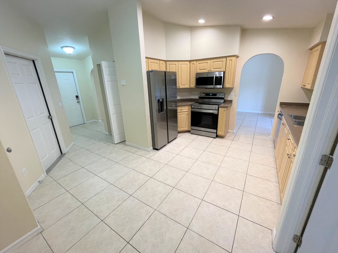 21370 Grayton Ter photo 4