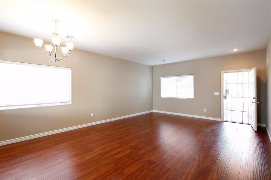 5009 Morning Falls Ave photo 3