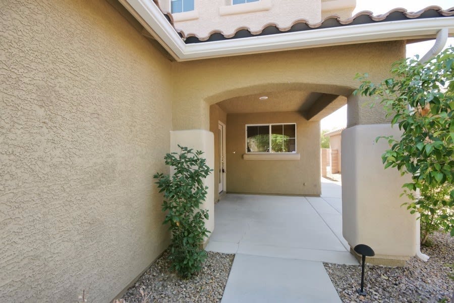 2621 Cedar Bird Dr photo 3