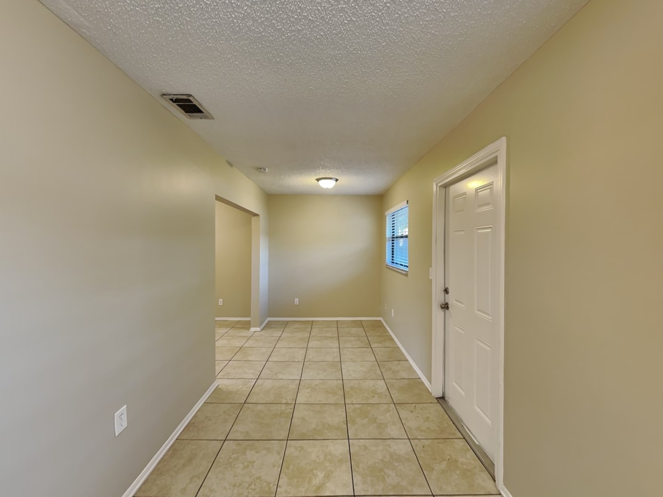 2302 Windsor Oaks Ave photo 4