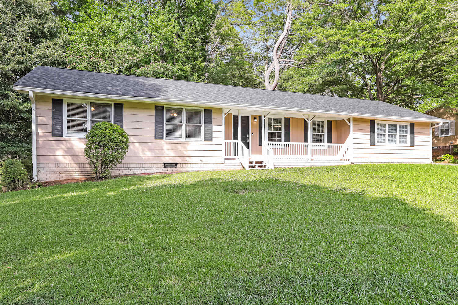 2396 Shire Ct photo 4
