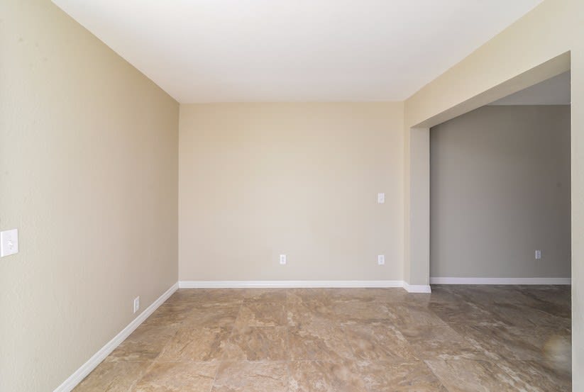 27143 Ann Arbor Ave photo 5