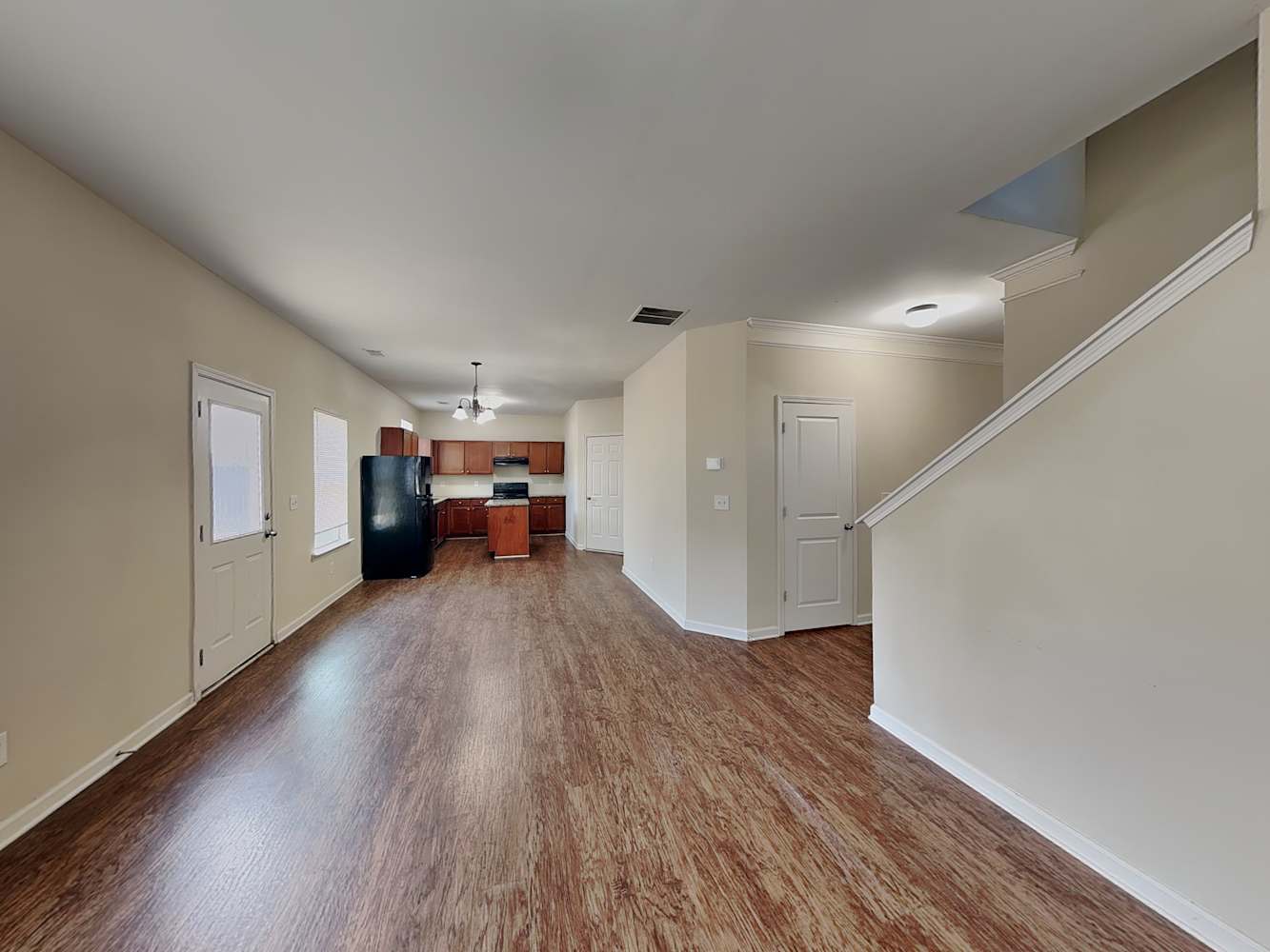 1492 Ewing Farm Dr photo 4