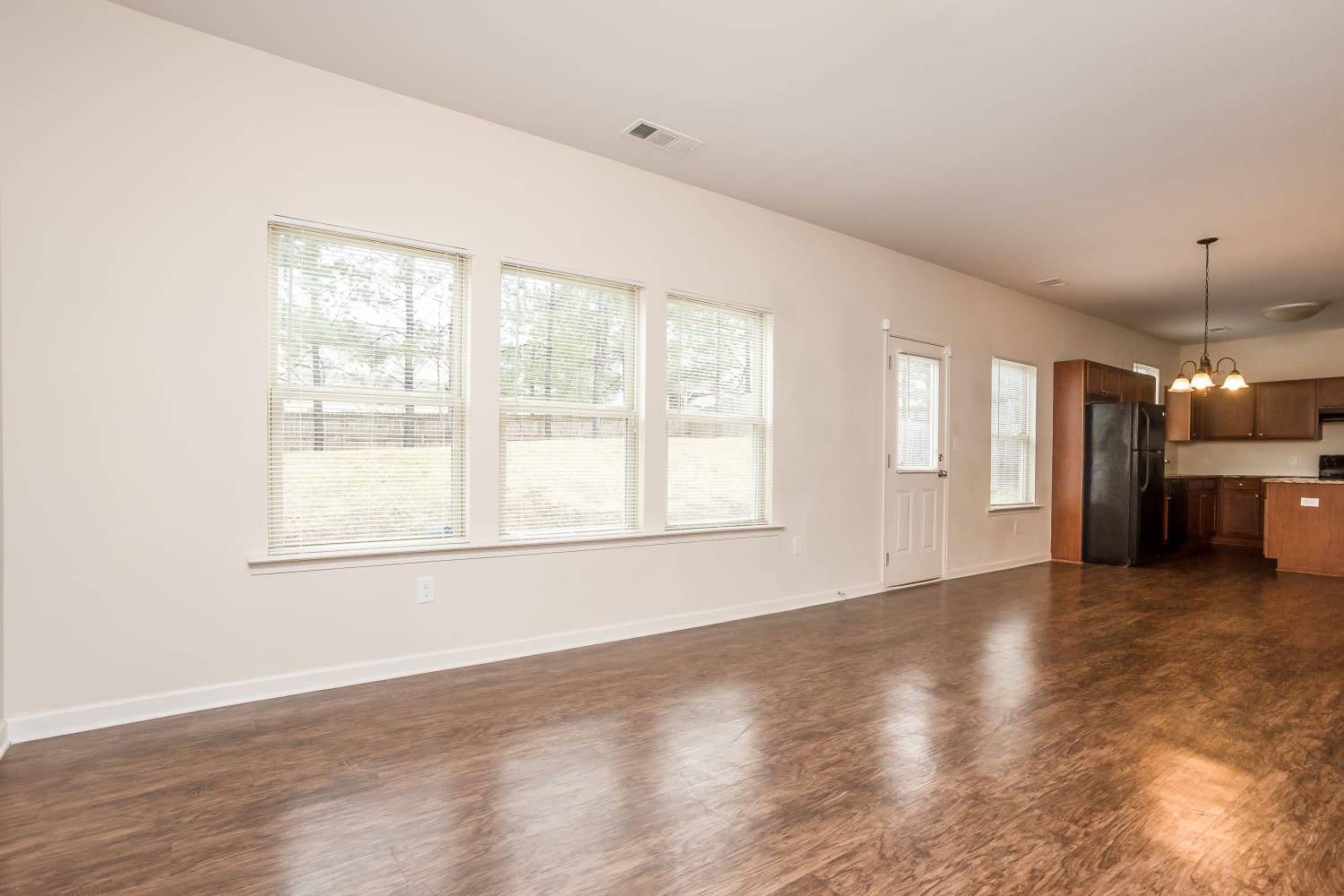 178 Forrest Park Ln photo 4
