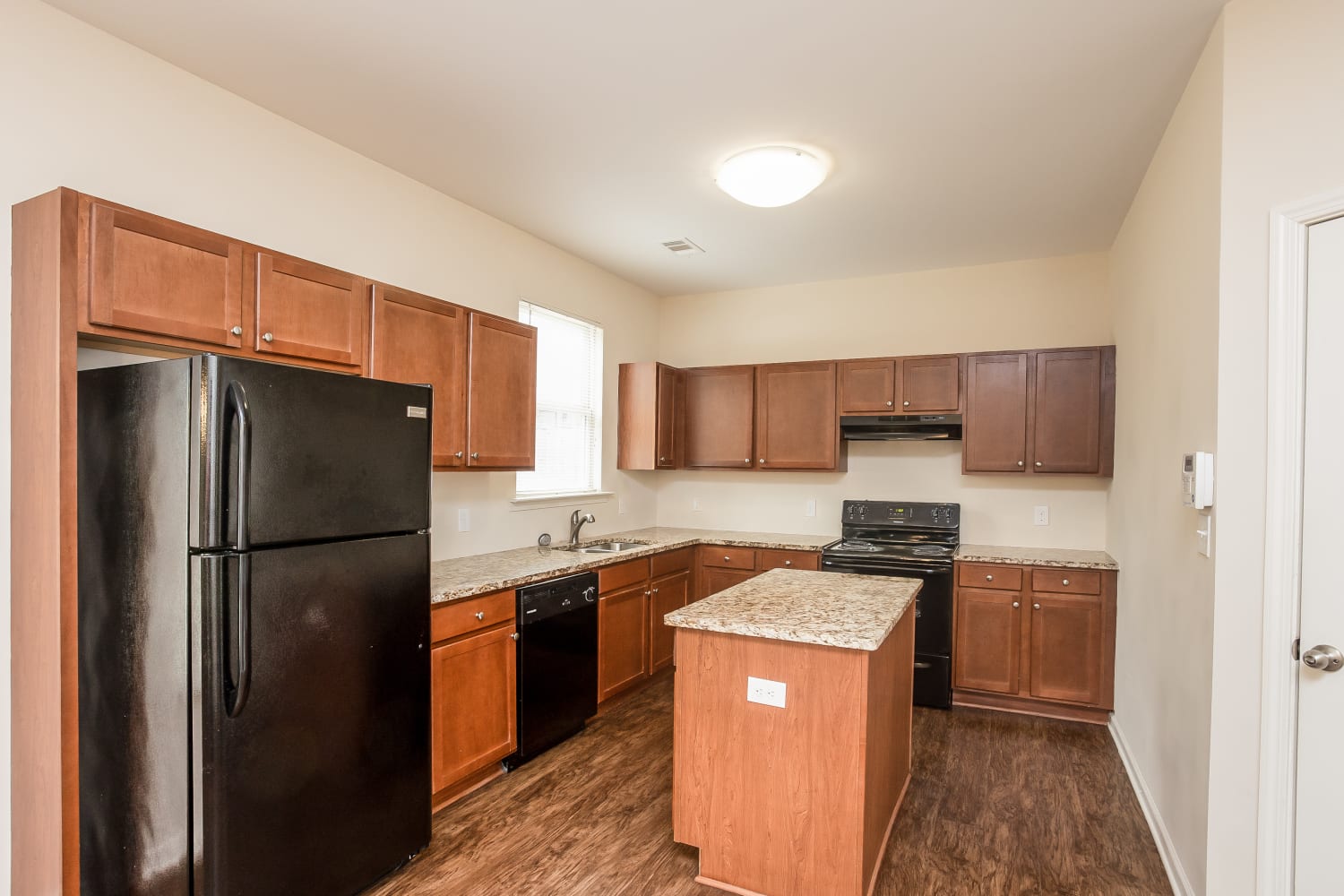 178 Forrest Park Ln photo 5