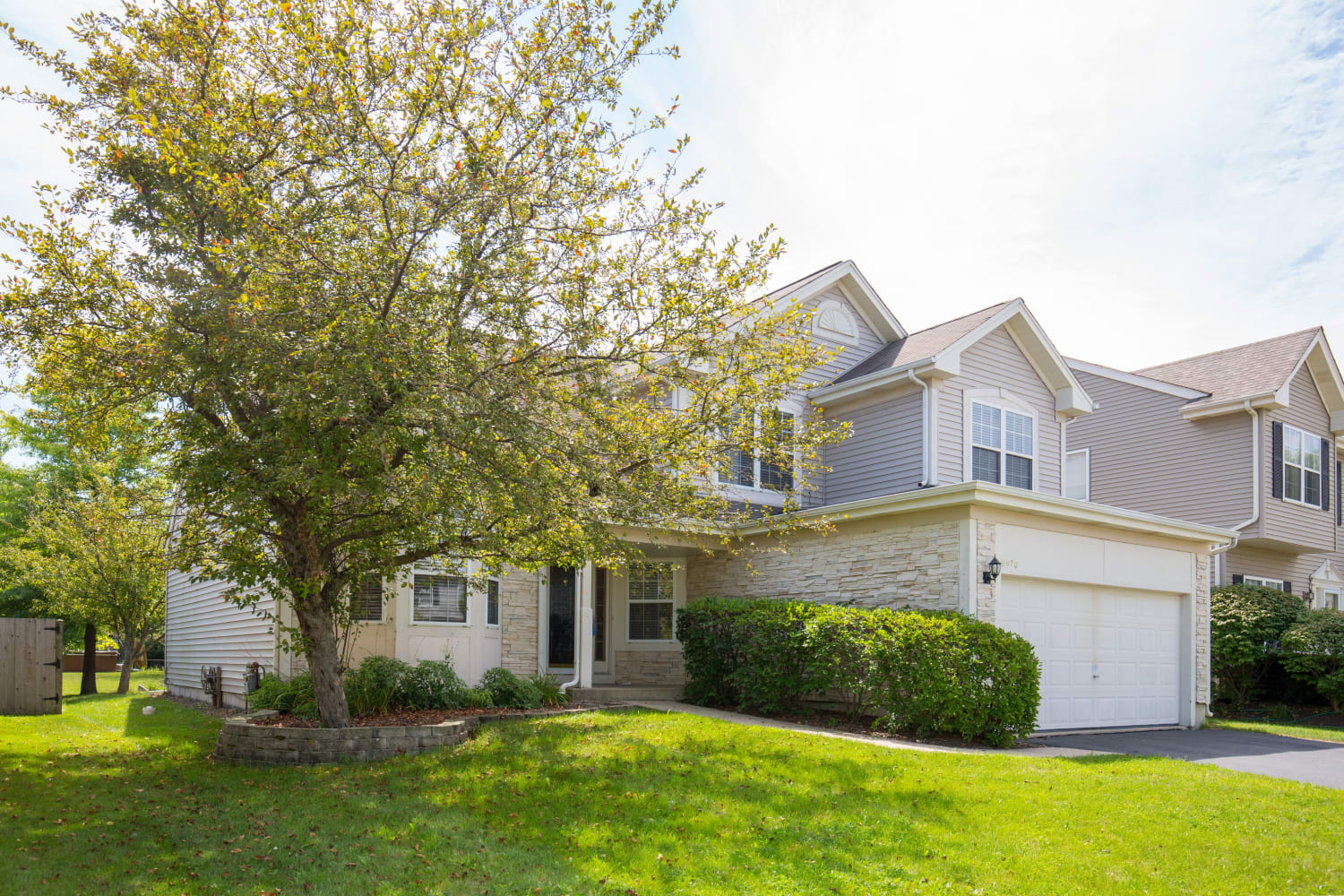 2970 Hillsboro Ln photo 3
