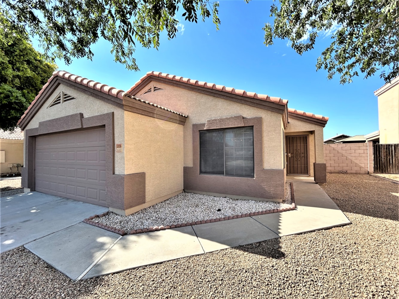 12014 W Holly St Avondale, AZ 85392 photo 2