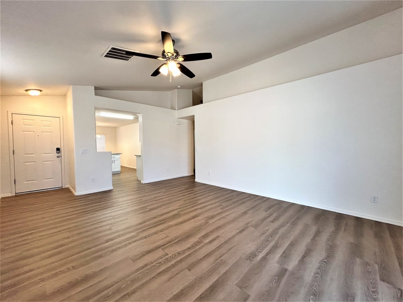 12014 W Holly St Avondale, AZ 85392 photo 4