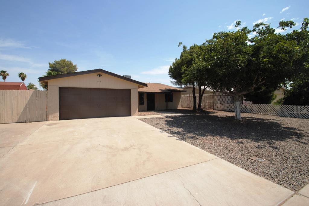 9214 W Cortez Ave Peoria, AZ 85345 photo 3
