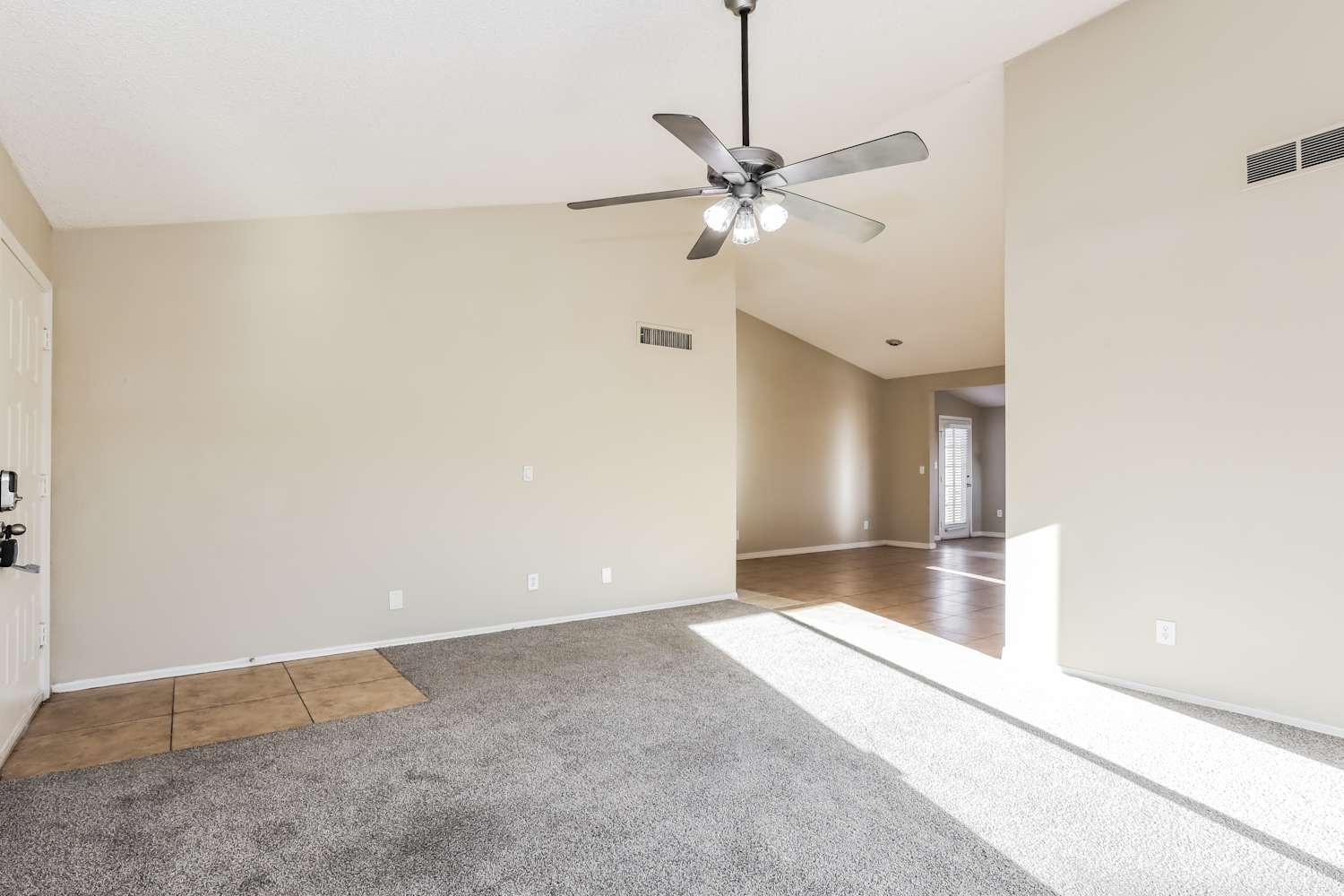 4554 W Morrow Dr photo 5