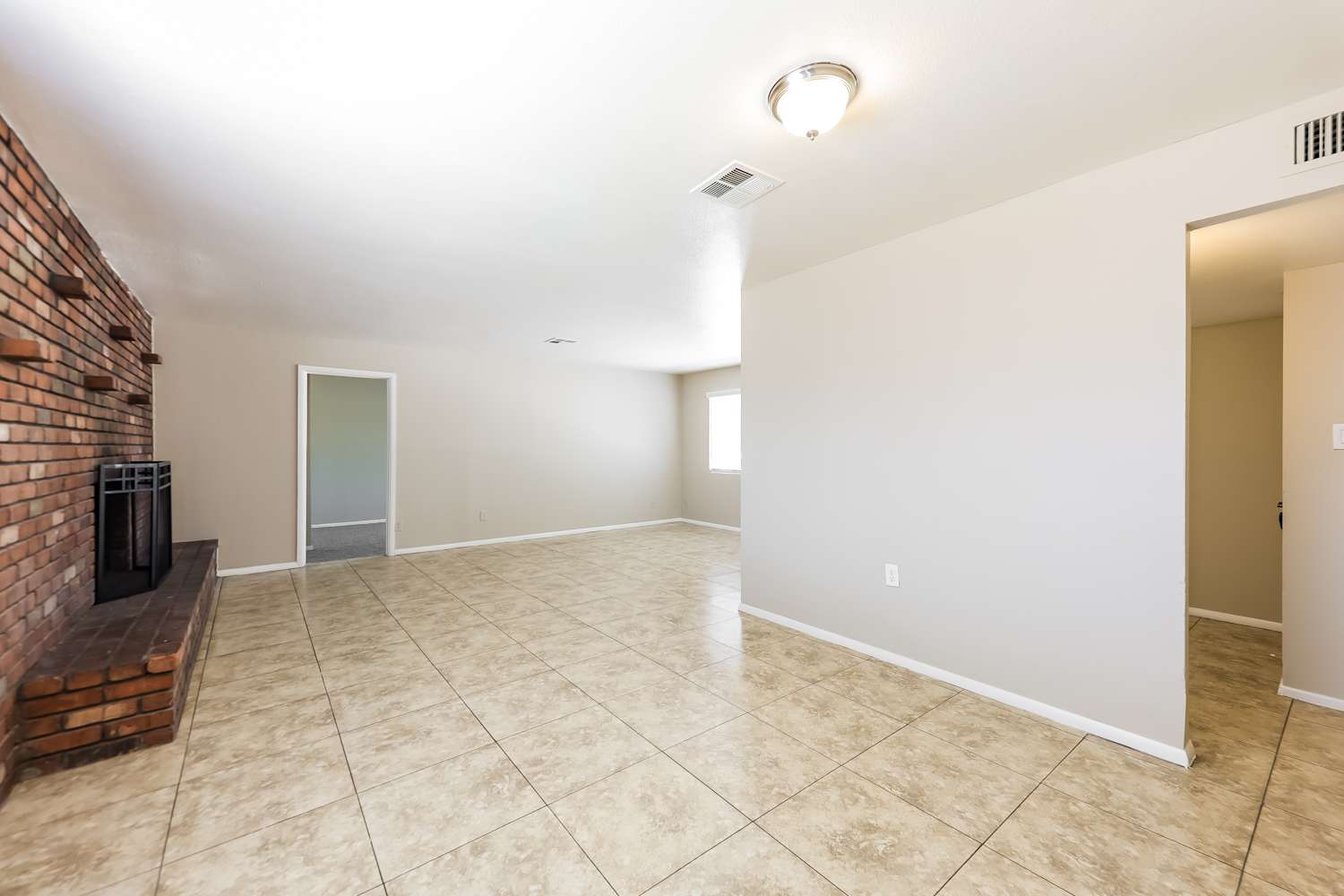 6231 W Georgia Ave photo 5